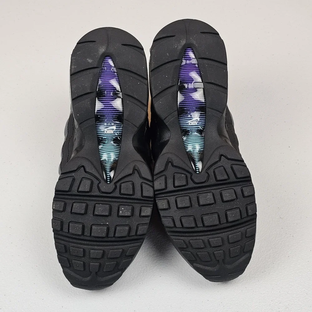 Nike Air Max 95 OG Mens 8 Big Bubble Black Grape IQ7601-010
